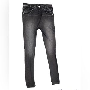 Jeggings- leggings with jeans looks